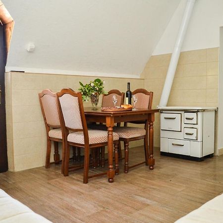 Grandma'S Hut Villa Nikšić Екстериор снимка